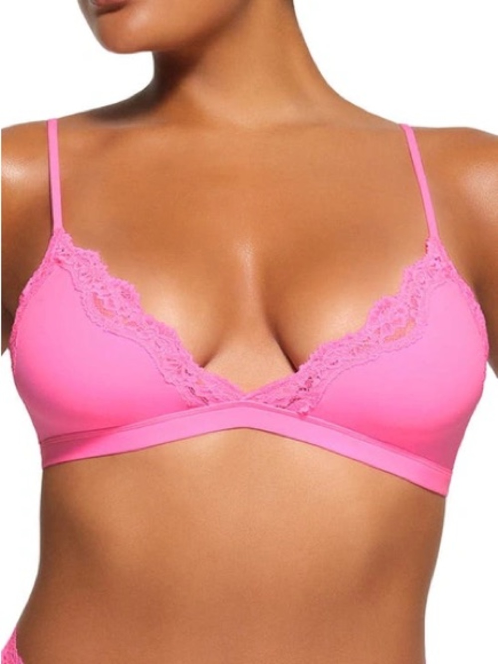 SKIMS Fits Everybody Lace Trim Triangle Bralette in Neon Orchid